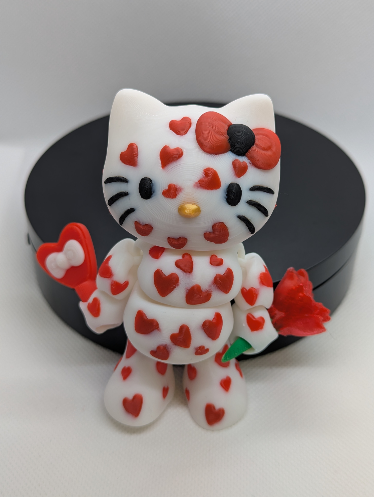 Heart Kitty Figurine