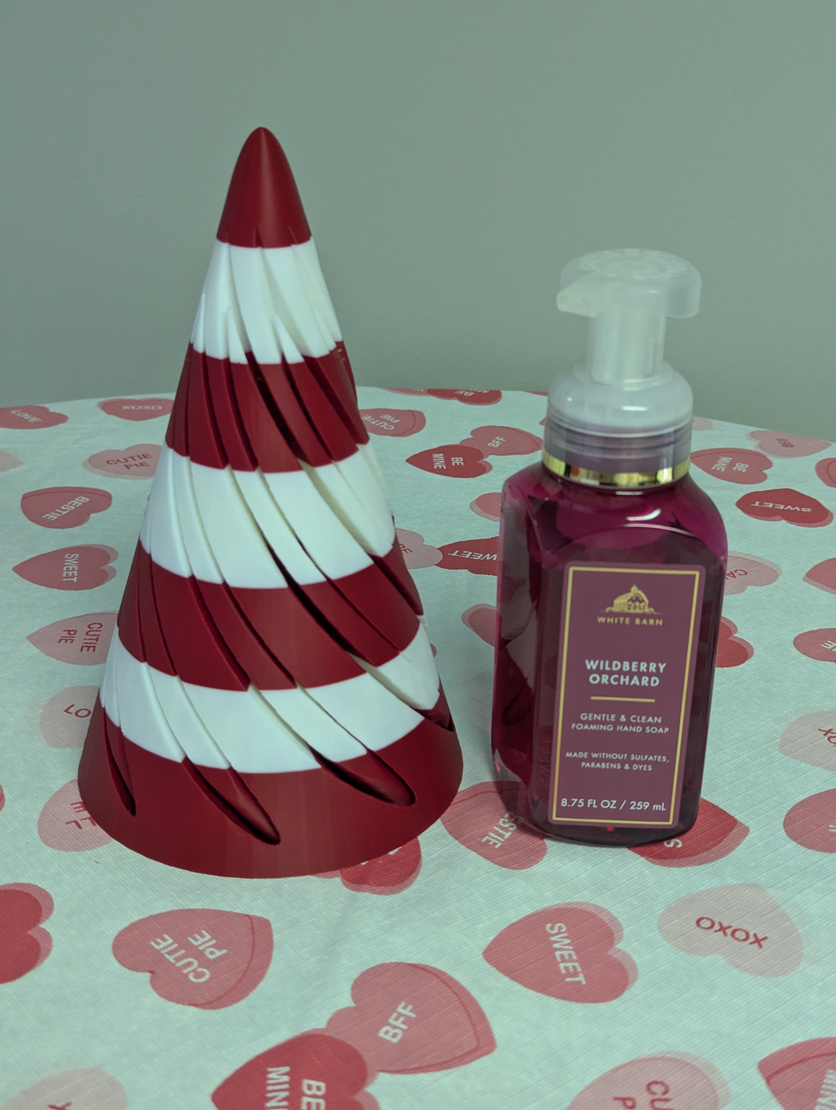 Striped Cone Soap Pump Holder