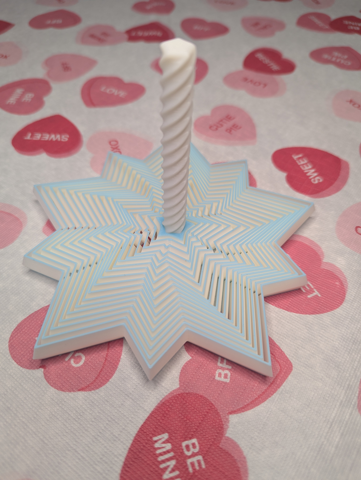 Spinning Snowflake Star Top