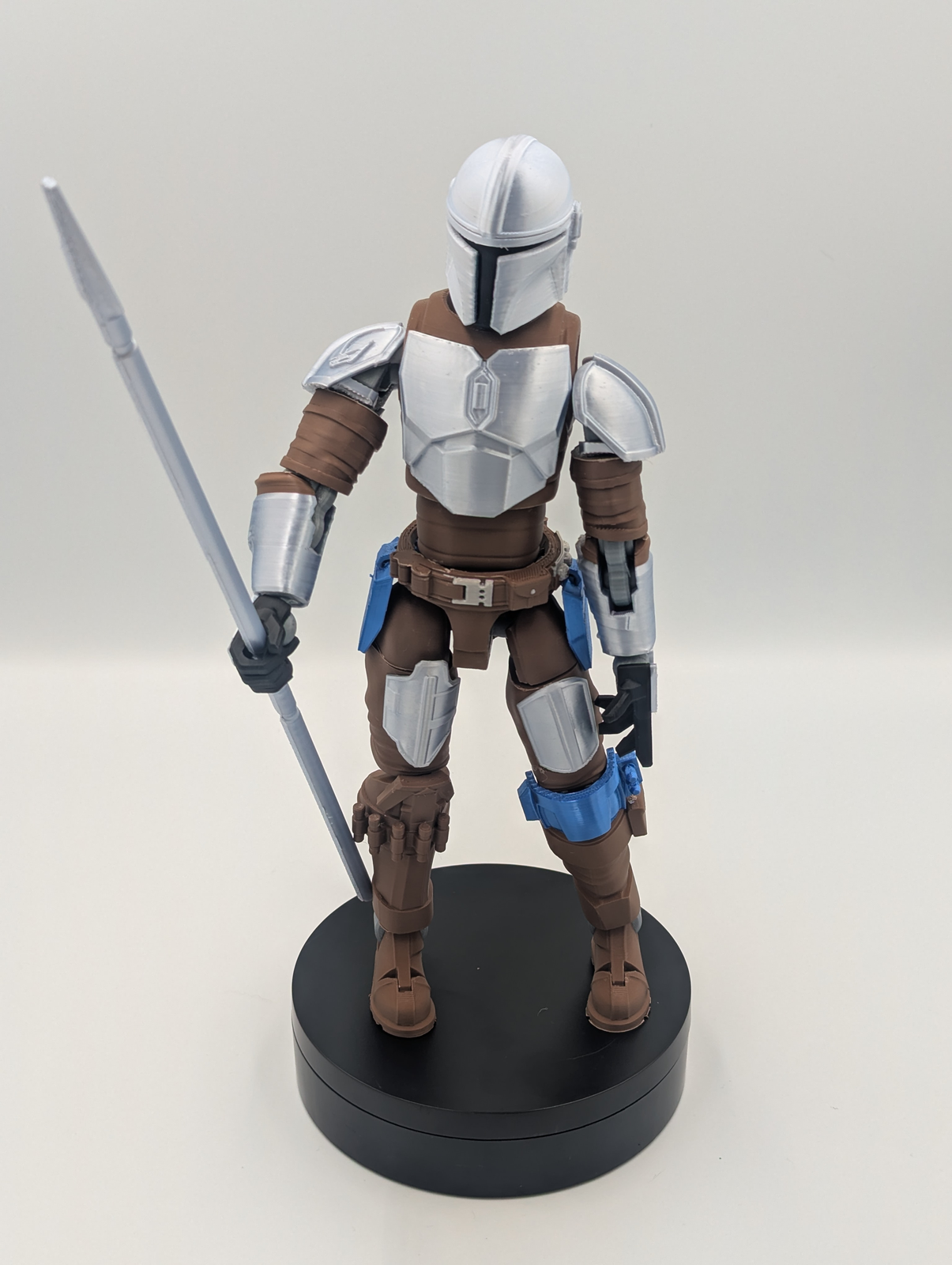Armored Bounty Hunter Figure